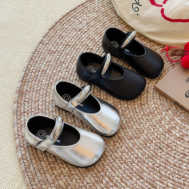 ins British small leather shoes 2025 spring and autumn new Korean version of girls' small fragrant style princess shoes little girl with skirt