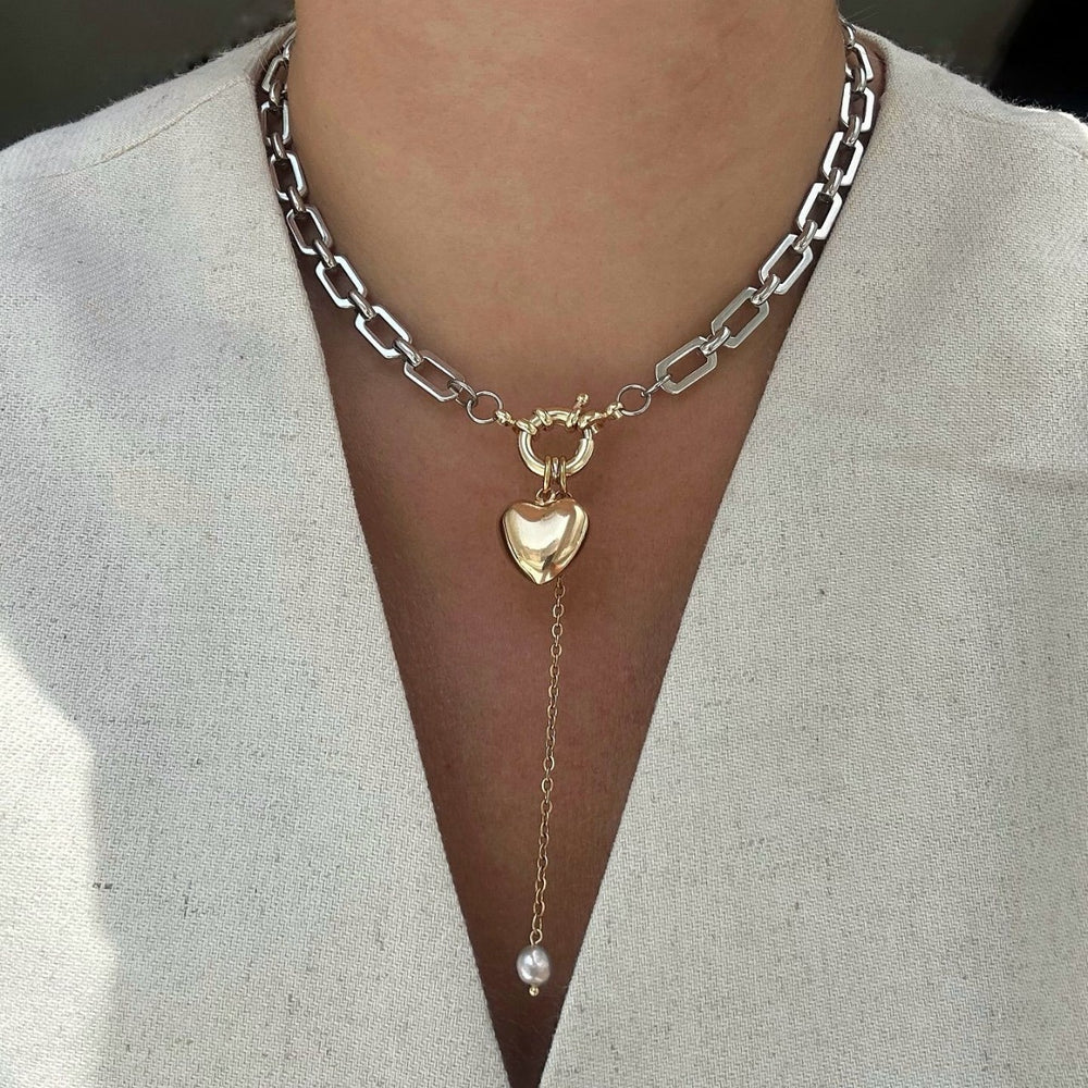 hot-selling love tassel necklace for women, european and american niche design, trendy sweet and cool patchwork chain earrings and bracelets