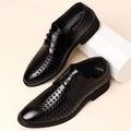 Summernew arrivalcut out perforated breathable business formal leather shoes men's casual wedding groom british pointed toe men's shoes