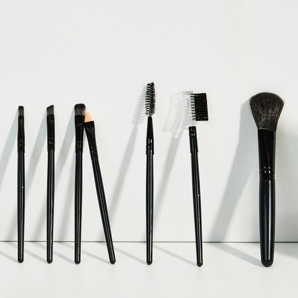 Convenient Mini 7 makeup brush set,  eyeshadow concealer makeup brush, full set of soft hair grooming and beauty tools