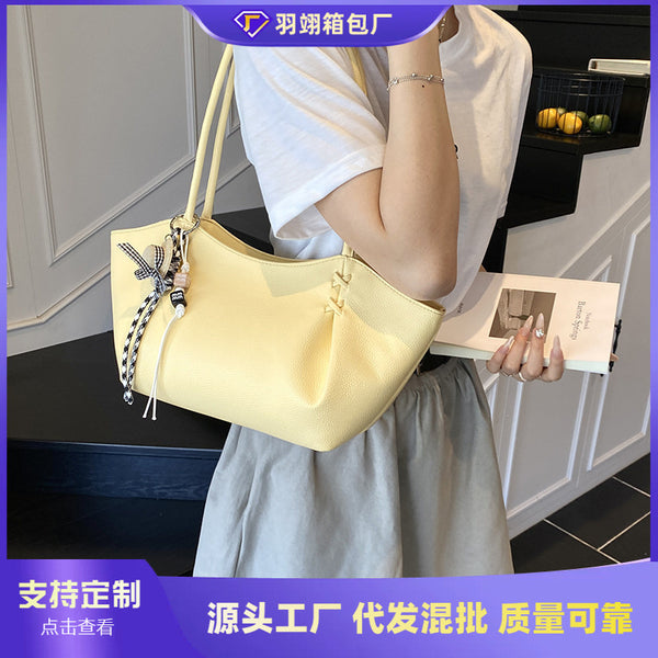 Foreign order fashionable commuter large-capacity bag women's 2025 new high-end feeling foreign shoulder bag casual tote bag