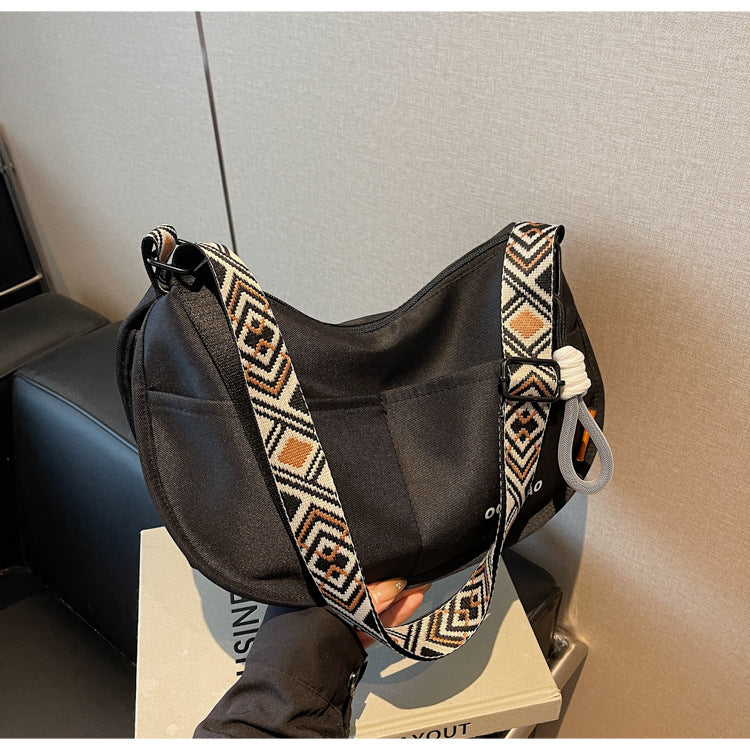 Cross-border nylon shoulder bag messenger bag women's casual bag 2024 new high-end versatile large-capacity dumpling bag