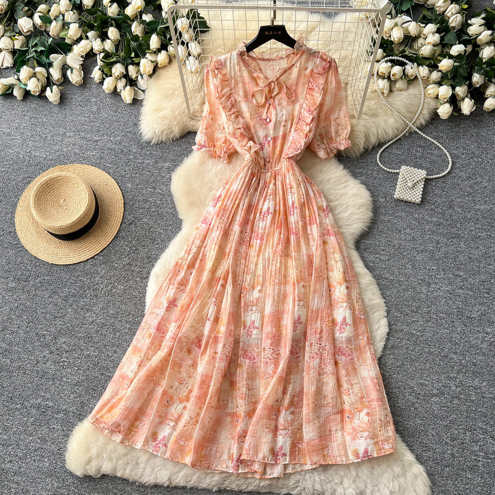 French romantic floral dress for women, summer , v-neck, puff sleeves, cinched waist, slimming, elegant maxi dress