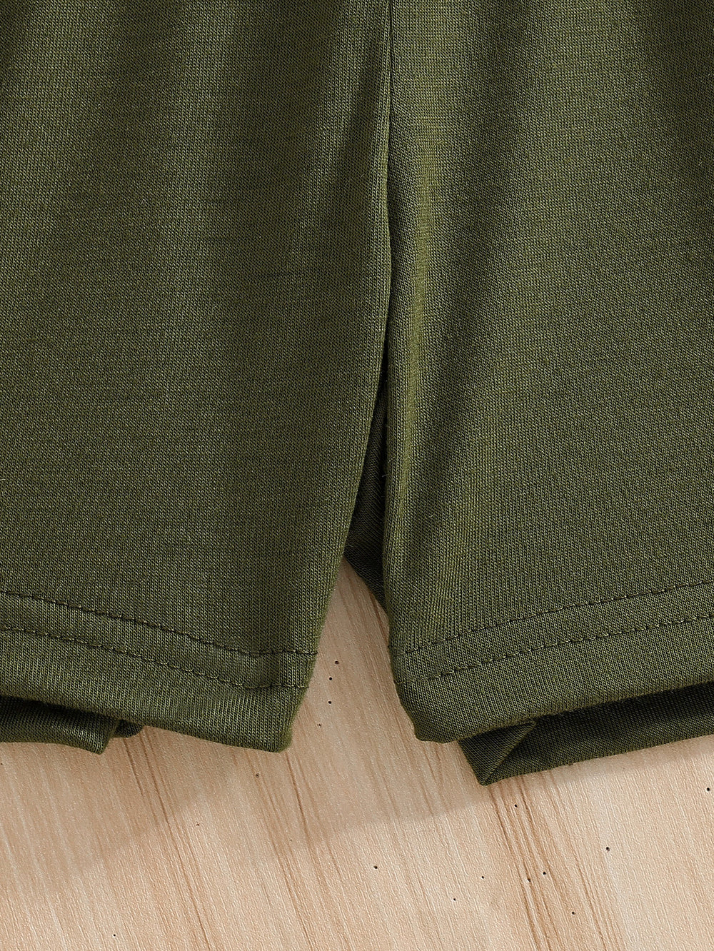 kids' summer outfit: letter print military green patchwork t-shirt and shorts set - unisex sporty two-piece