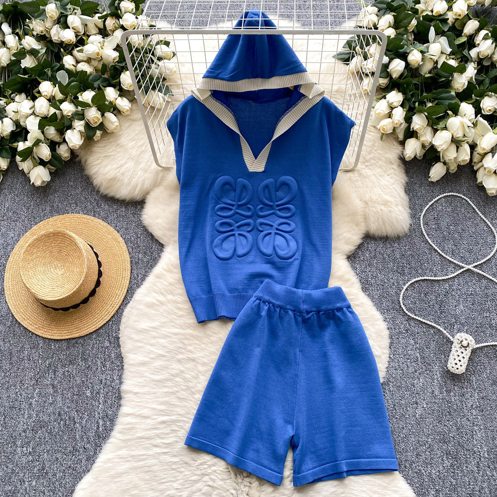 European style fashion set for women - summer design with 3d embossed hooded sleeveless knit top and high-waisted wide-leg shorts