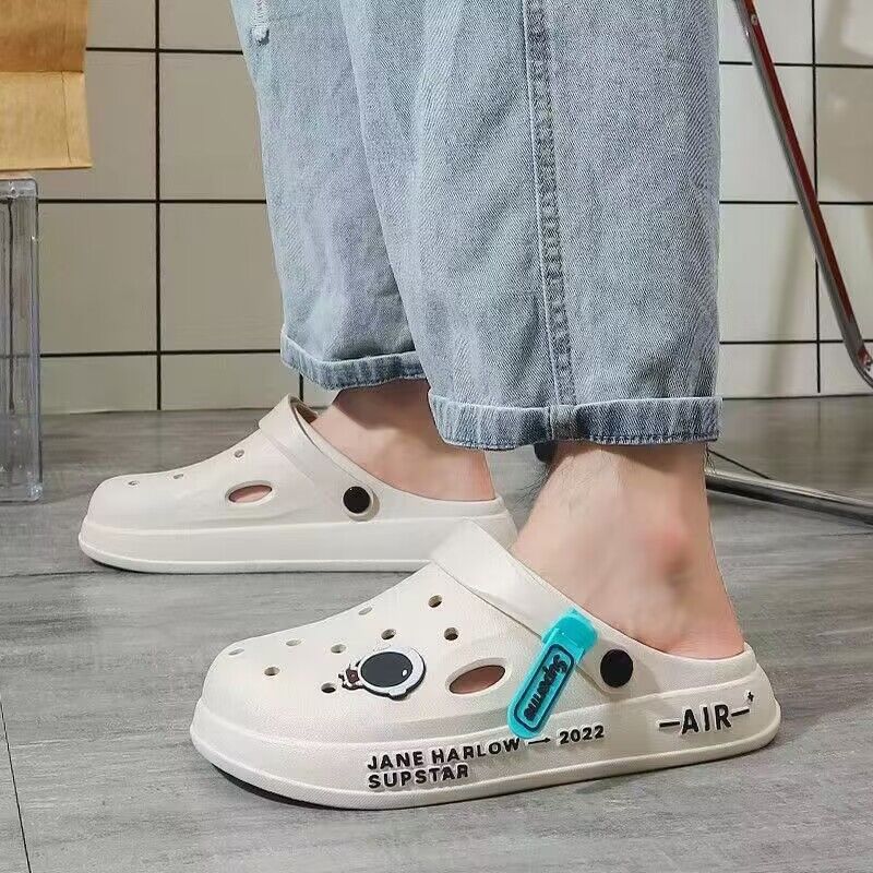 Cartoon clogs for men, summer soft sole outdoor wear, non-slip half-toe indoor home thick sole slippers, couple's beach sandals