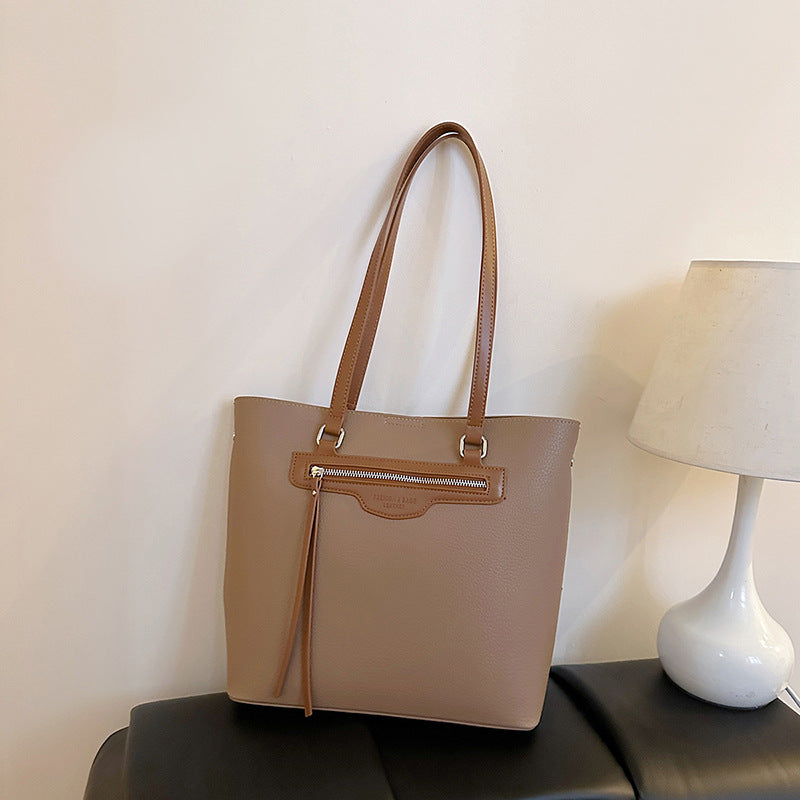 New arrivalfashion tote bag easiest for match crossbody bag outing classy style women's niche style shoulder bag