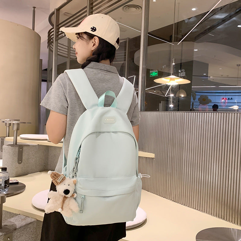 Japanese-inspired, effortlessly chic backpack. new, sweet, solid-color design for elementary school students. a fresh, versatile, lightweight backpack perfect for school