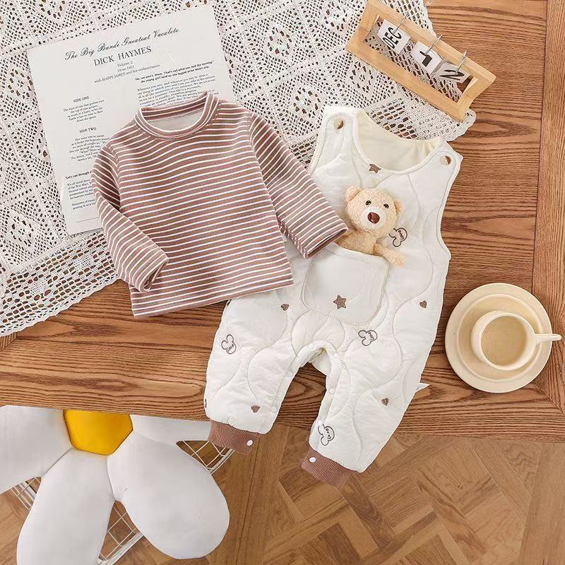 Autumn/winter thickened warm baby clothes set, cute infant overalls two-piece winter outfit