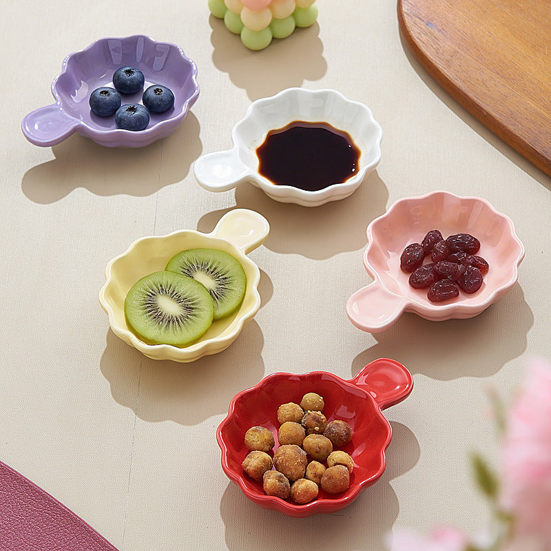 Cream style dipping dish ceramic for home creative hot pot seasoning dish good-looking barbecue dipping dish soy sauce vinegar dish