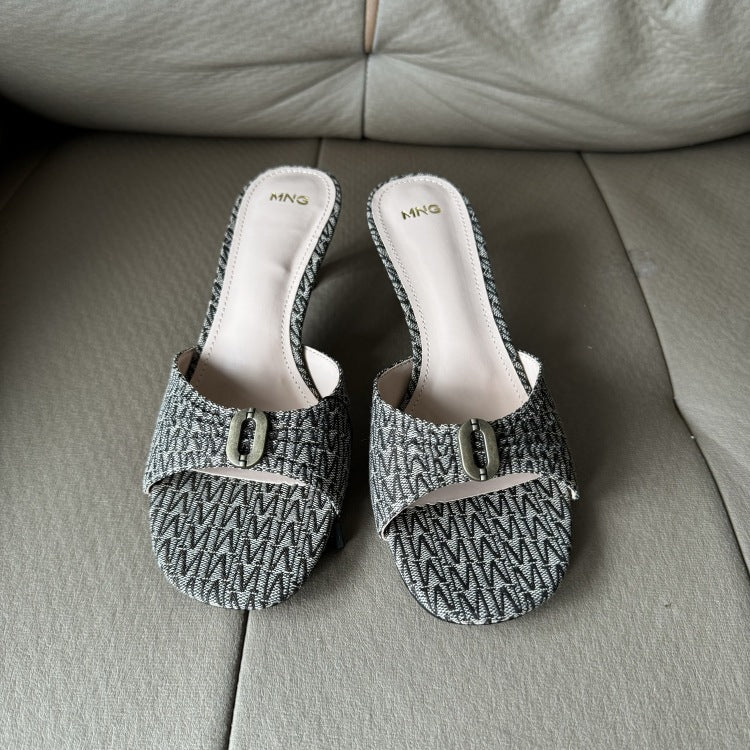 Spanish 2025 summer new arrivals: high-heeled, open-toe, buckle-embellished, versatile casual women's slides for outdoor wear