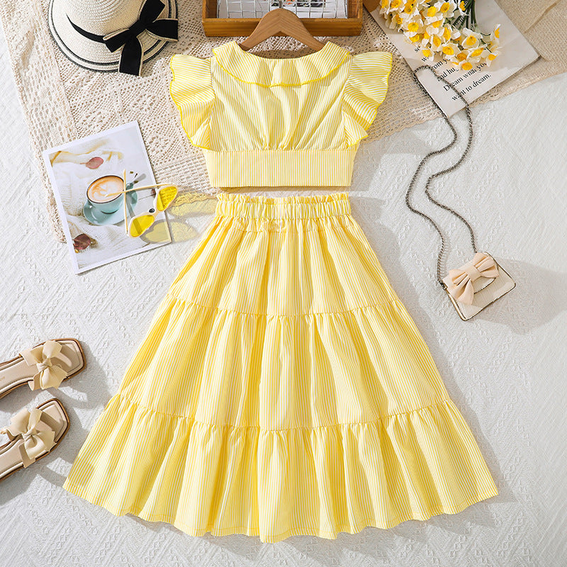 European and american style girls' clothing for export:  spring/summer new arrivals - casual striped flutter sleeve cropped top and skirt set