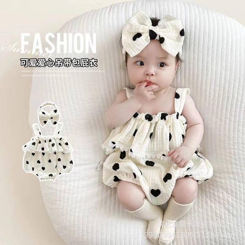 Summer lightweight infant romper - adorable heart print, perfect for baby girls!