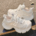 2026 spring new thick-soled height-increasing chunky sneakers for women, versatile casual athletic shoes, breathable mesh bestselling white sneakers