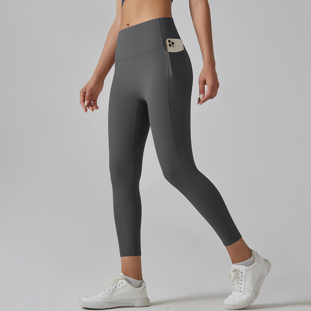 High-waisted, barely-there yoga pants for women. seamless, quick-drying, compression leggings with pockets, perfect for running, fitness, and sculpting your figure. brushed fabric for extra comfort. ideal for yoga and other workouts