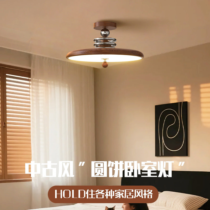 Vintage medieval style bedroom ceiling light French cream style walnut color egg tart study light restaurant bar light