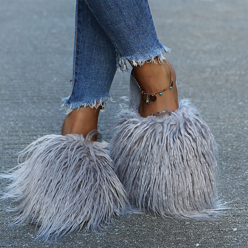 Fluffy, long-pile cotton slippers for women, perfect for staying warm at home in winter. soft-soled, silent, and suitable for both indoor and outdoor wear. wholesale options available, ideal for postpartum recovery
