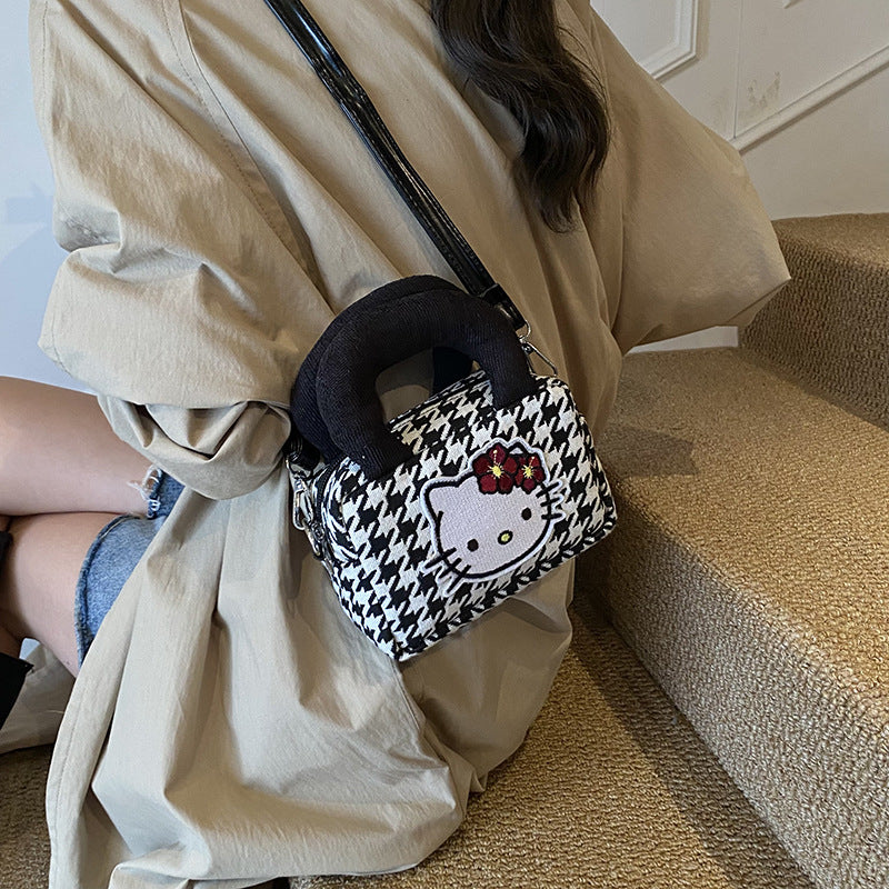 Niche style design hellokitty bag for women 2025new arrival shoulder crossbody bag exquisite mini satchel small square bag