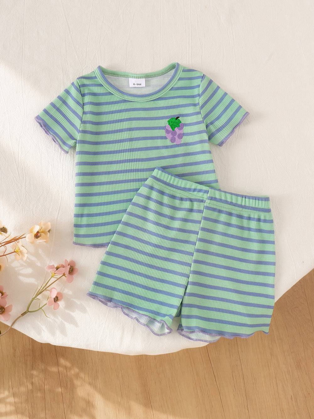 Baby clothing kids set children outfit green stripes short-sleeved t-shirt + shorts