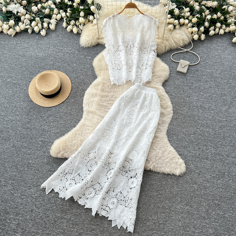 Elegant, age-defying, and perfect for the office: a white lace two-piece set for women. this summer's must-have features a figure-flattering, high-waisted design that exudes sophistication and grace