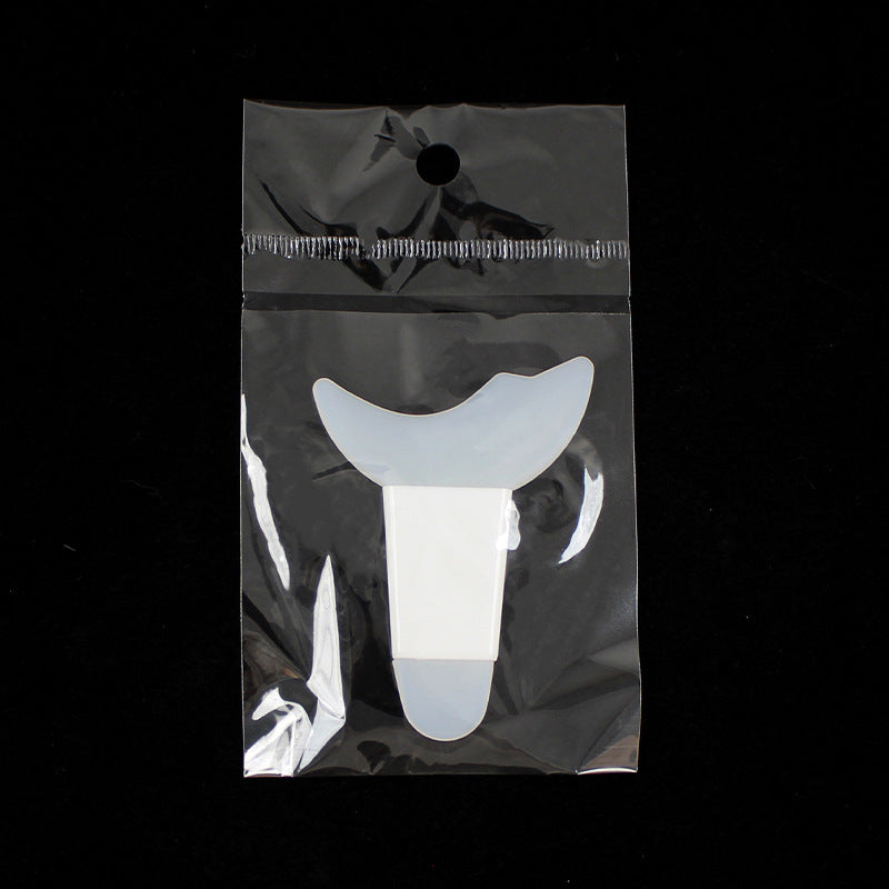 Beginner eyeliner guide - crescent silicone eyeshadow & mascara applicator - makeup tool