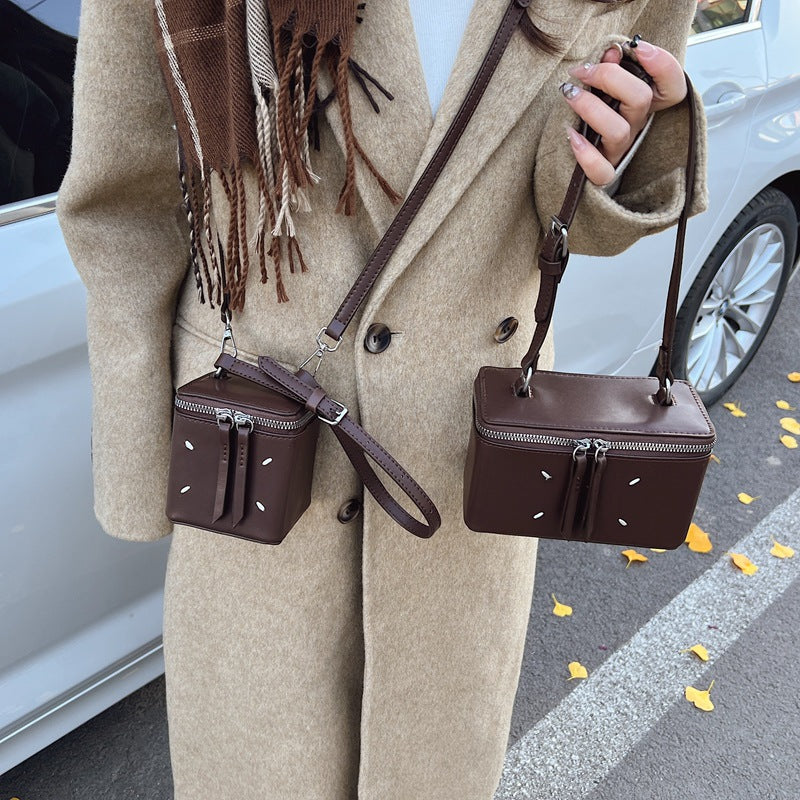 2025 new fashion versatile square box bag portable shoulder bag women's small cosmetic bag exquisite