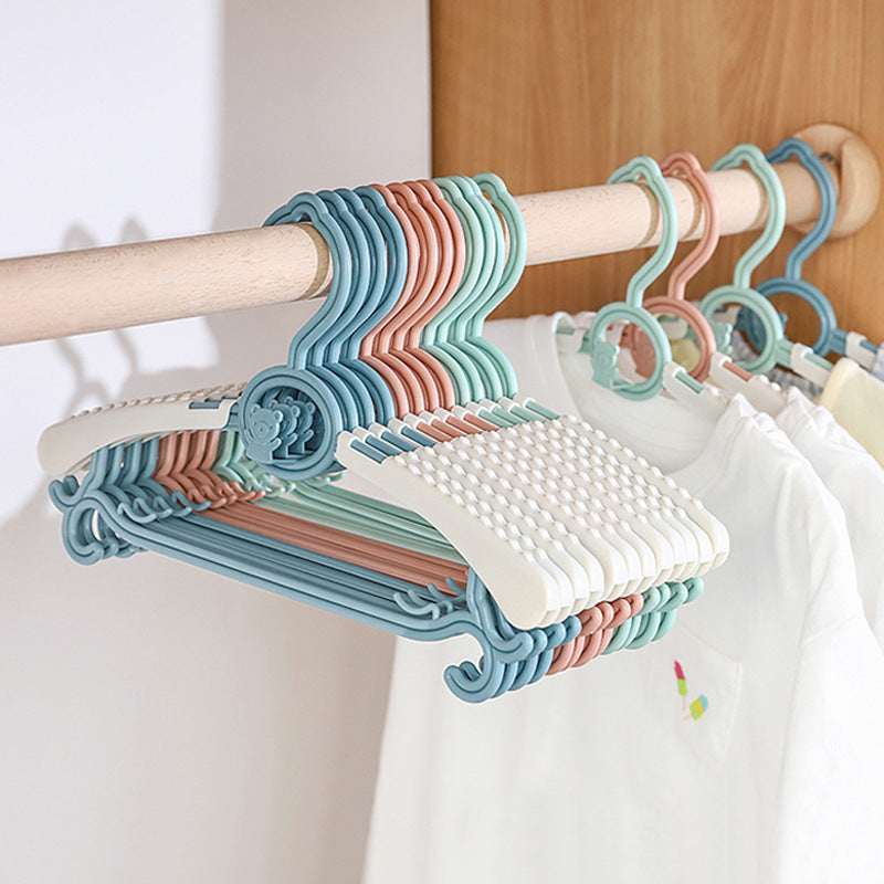 Multifunctional baby clothes hanger - extendable, non-slip, and non-marking clothes drying rack for home use