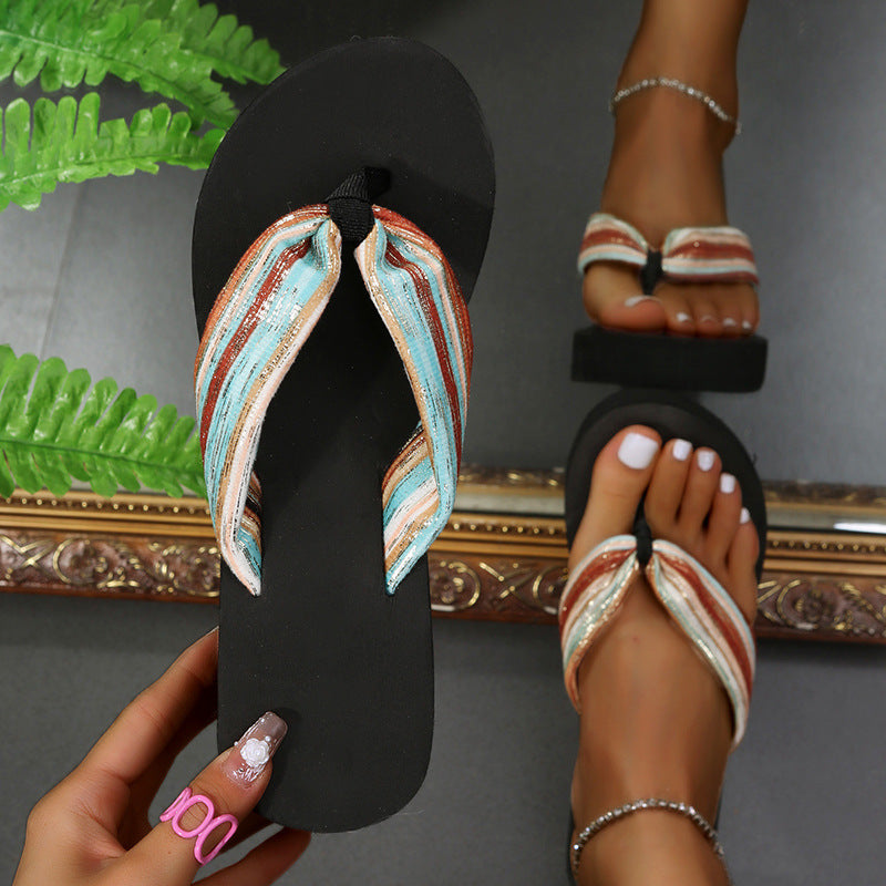 Wholesale women's outdoor slippers - colorful wedge heel, mid-heel, new fashion summer platform flip-flops, trendy internet-famous sandals