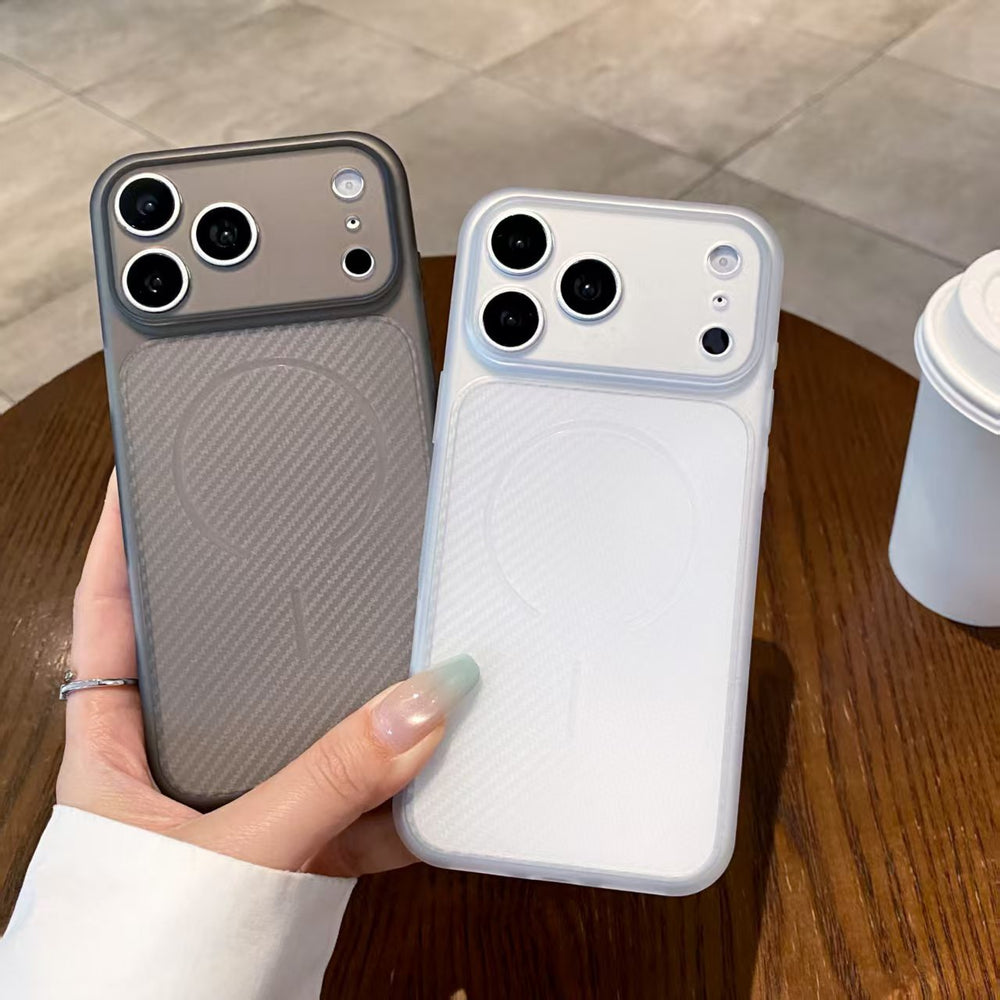 Suitable for iphone17 anti-fall mobile phone case ultra-thin transparent carbon fiber pattern cross-border apple 16promax protective case