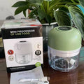 Electric garlic press - mini wireless garlic chopper, garlic masher, garlic mincer - multifunctional kitchen gadget for home use