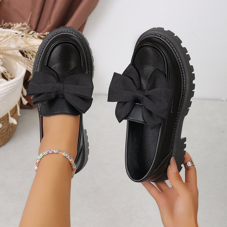 Plus size women's spring/autumn new arrival: british style leather loafers - chunky sole, black bow, slip-on design