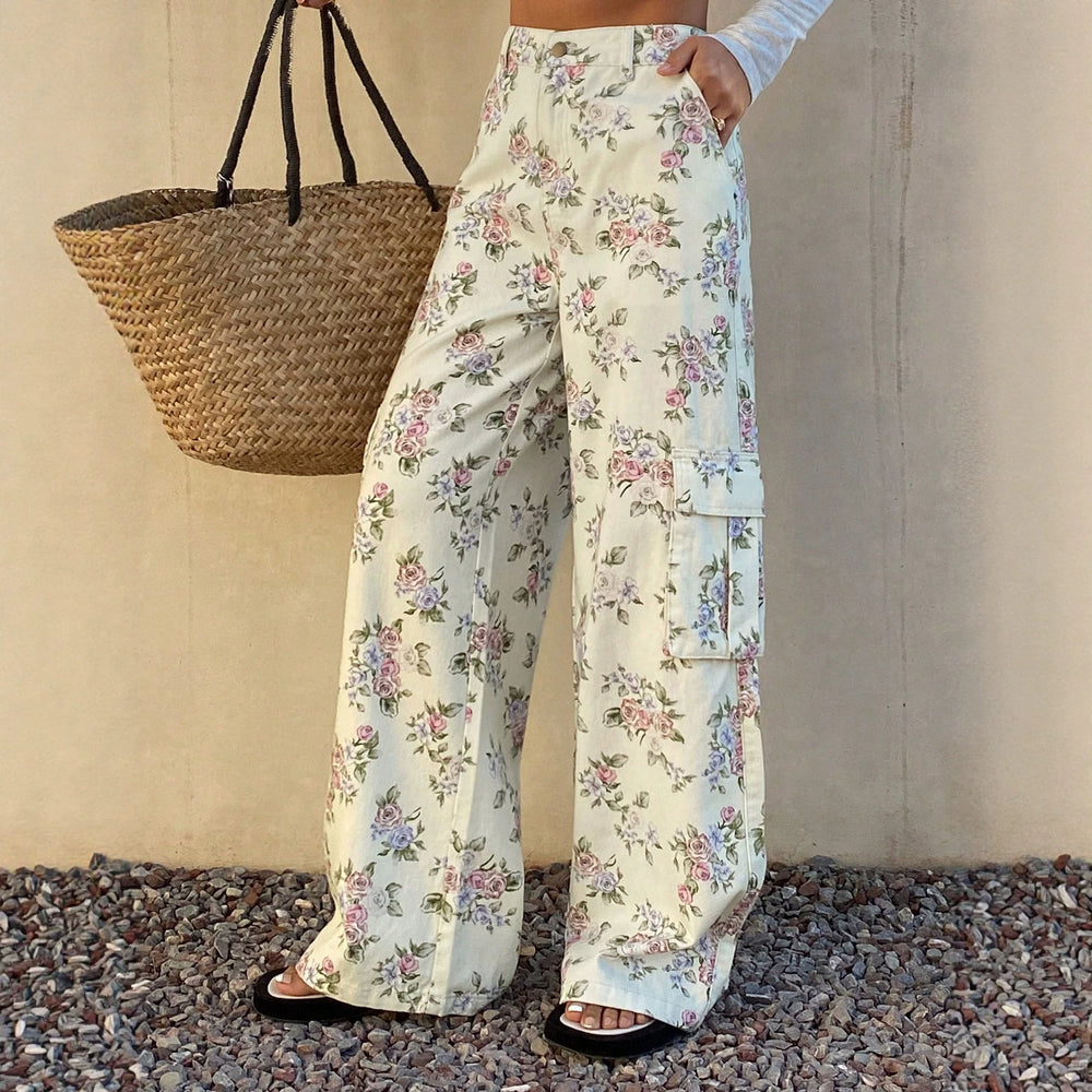 European and american style women's all-cotton floral print cargo wide-leg jeans - high-waisted, loose fit, straight leg, casual, floor-length trousers