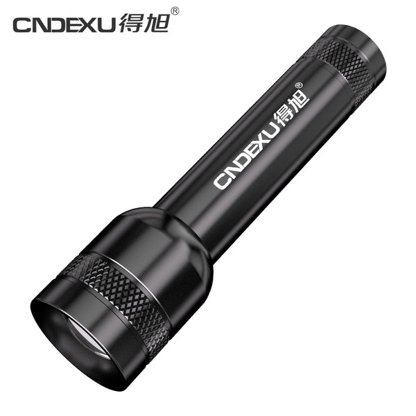 Strong light charging flashlight, outdoor super bright waterproof zoom hand held led mini lightweight home flashlight