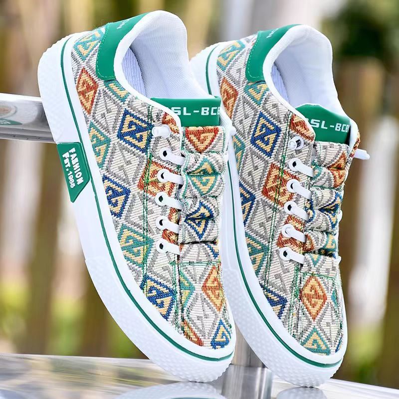 Old beijing cloth shoes for men 2025 winter new canvas shoes thin trendy shoes youth trendy easiest for match casual sneakers