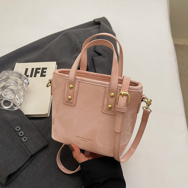 Fashion women's bag 2025 new messenger bag bucket bag niche design high sense foreign versatile shoulder handbag