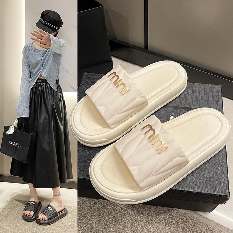 New women's summer outdoor slippers - lightweight, fashionable, korean style, non-slip, versatile, trendy, platform sandals