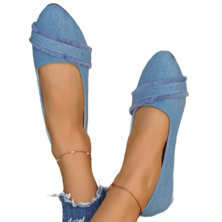 autumn new arrivals: plus-size women's flat shoes for cross-border e-commerce. sizes 36-43 available. wholesale options available. dropshipping to  and