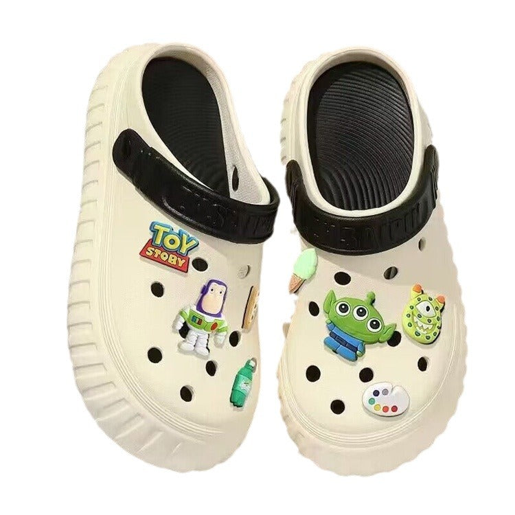 New arrival crocs women's summer outwear 2024new arrivalpopular super popular thick sole stepping on shit feeling beach baotou slippers beach