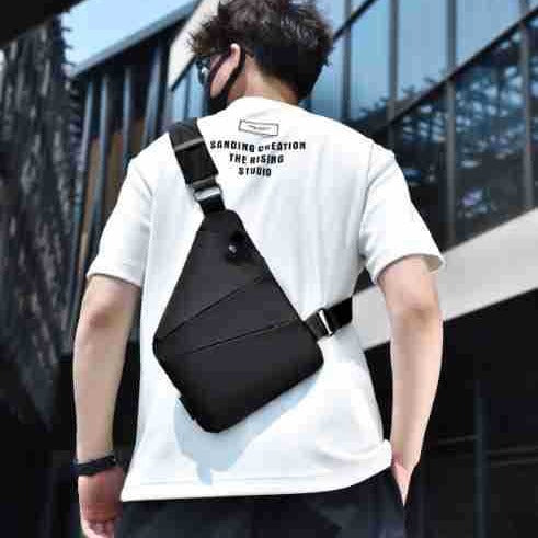 Cross-border  new shoulder bag men's leisure sports light breast bag outdoor leisure messenger bag wholesale delivery