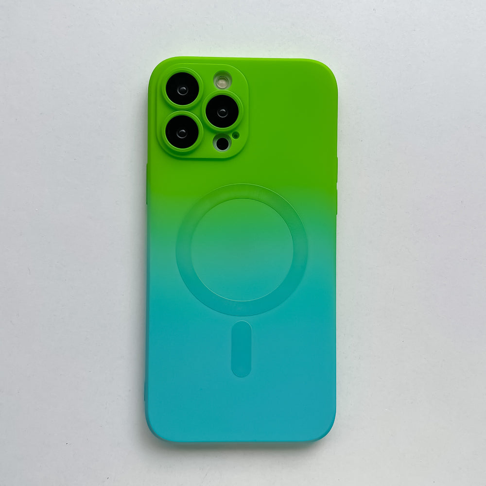 Wholesale iphone 17 two-tone magnetic charging phone case with apple 16 lens film liquid silicone protective cover and magnetic attachment