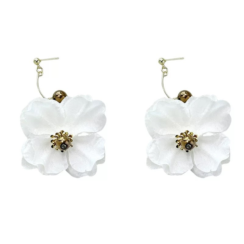 Vacation style white flower earrings for women niche stylesense of designstylish exaggerated earrings for big round face modification earrings trendy