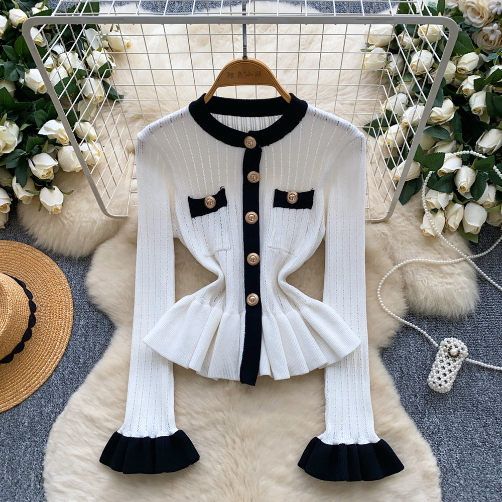 French chic chanel-inspired color block knit top with metallic buckle detail - women's slim-fit long sleeve base layer for autumn