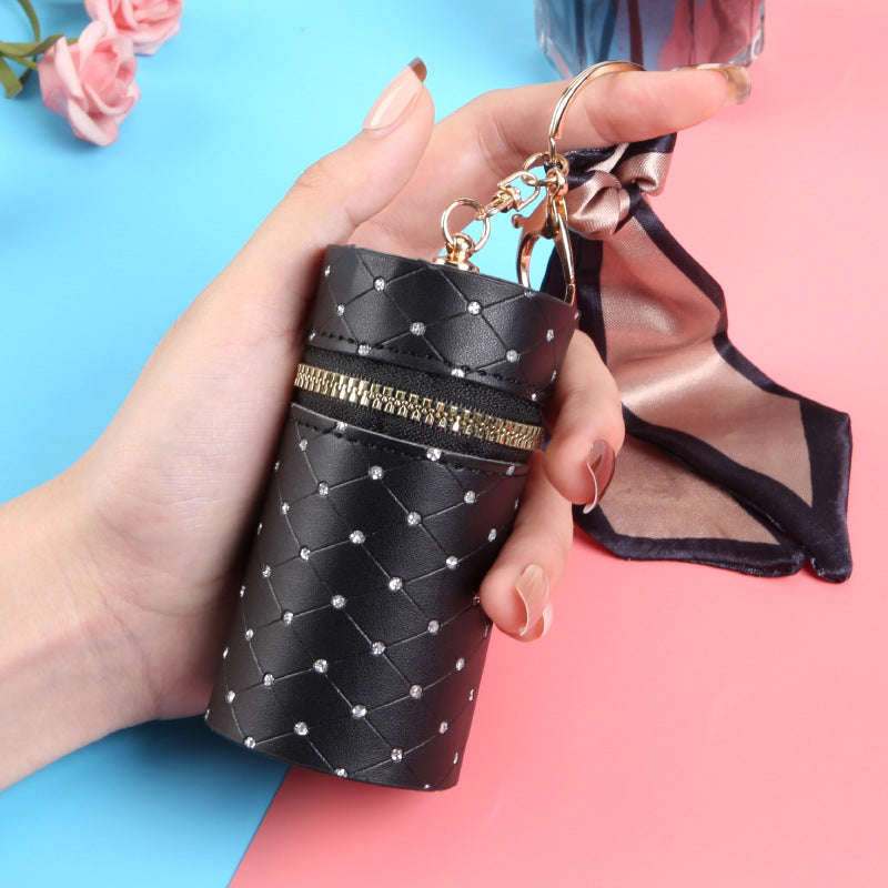 High luxury change bag, pendant, earphone bag, lipstick, mini keychain bag, retro bucket mouth red envelope, simple pendant bag.