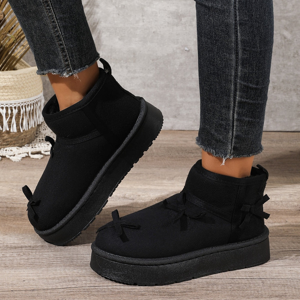 Plus size women's snow boots for export - new autumn/winter  collection: fleece-lined, extra thick, warm, slip-on cotton shoes with bow detail