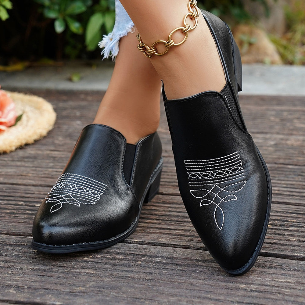 summer new arrival: plus size women's casual comfortable retro fashionable outdoor single shoes wholesale