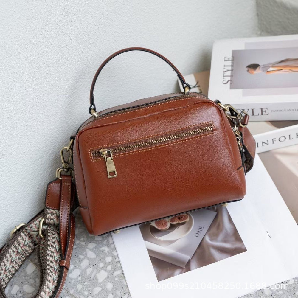 Cowhide retro bag for women 2024new arrival spring and summer genuine leather shoulder crossbody bag fashionaccessible luxury women's small satchel bag