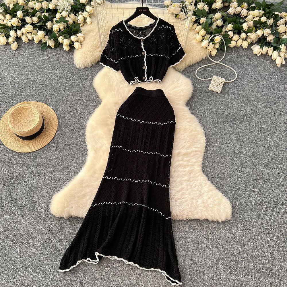 Korean style age-reducing set: women's gentle style hollow-out crochet round neck cropped knit top + high-waisted bodycon midi skirt