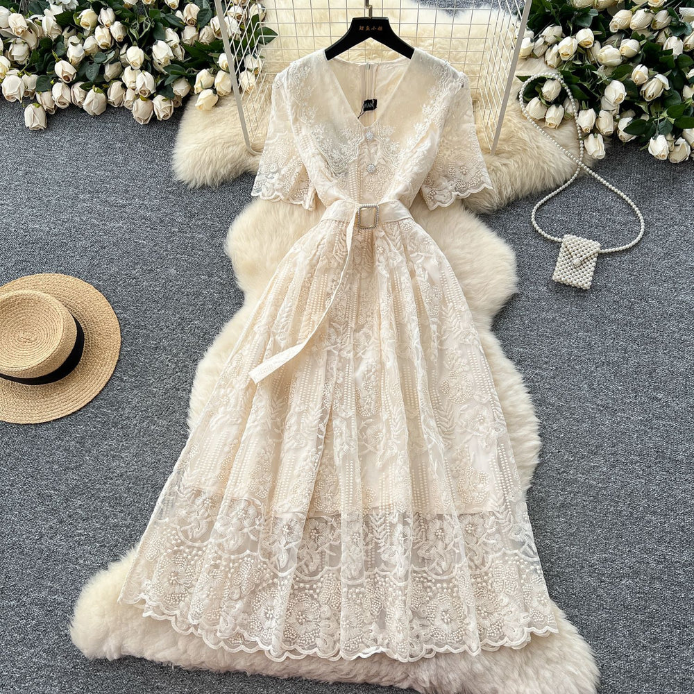 Frenchclassyheavy industry lace doll collar short sleeve waist embroiderdress women's summer slimming lookelegantlong skirt