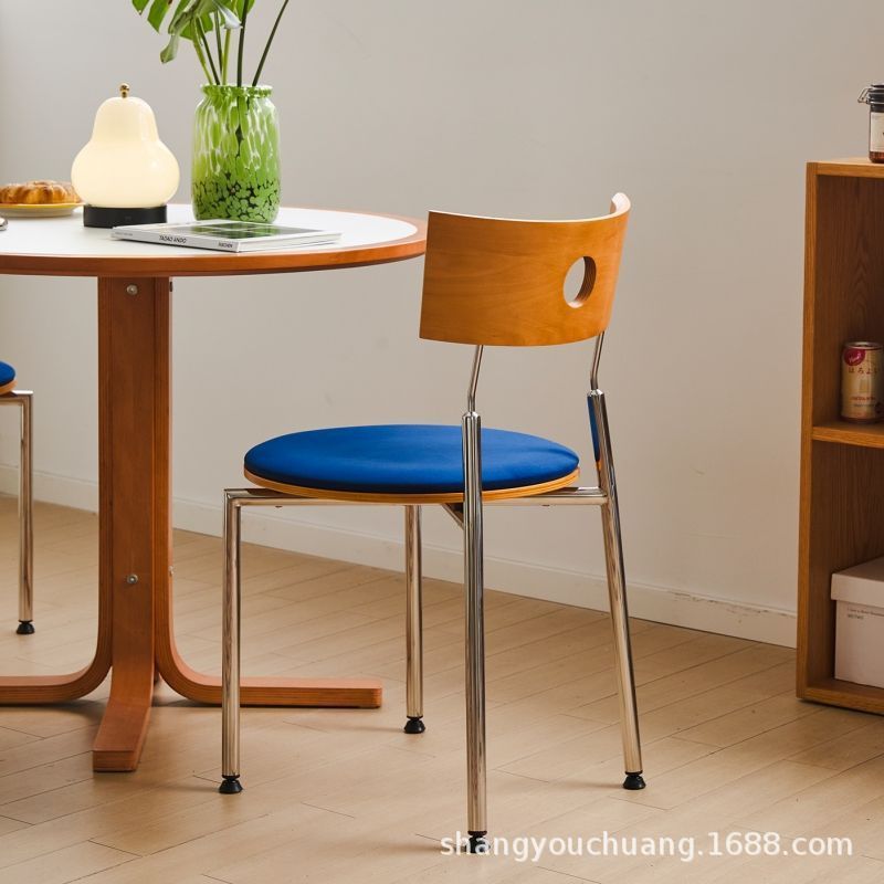 Used dining chairs, durable solid wood dining table and chairs, designer influencer minimalist high-end wabi-sabi style french retro chairs