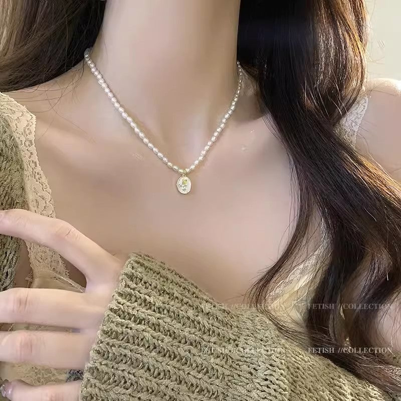 2025 hot-selling beaded butterfly necklace for women - versatile, unique, elegant pearl choker - trendy vintage style accessories